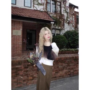 漸變一字肩毛衣高級感女秋冬新款寬松顯瘦慵懶性感長袖針織衫上衣