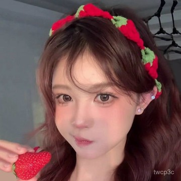 熱賣爆款 【1381人收藏】甜美可愛草莓髮帶手工編織DIY成品針織係帶綁髮頭巾日常拍照頭飾0317 2SSE