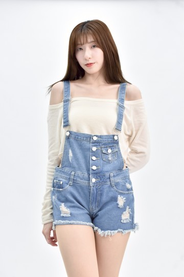(M) mino denim 藍色低腰牛仔吊帶短褲