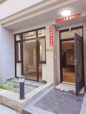 小書僮廍子學區・輕屋齡精裝雙車別墅｜台中市北屯區祥順一街