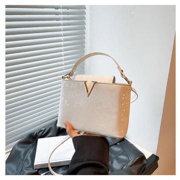 外貿爆款手提包單肩斜挎包閃鉆銀色包包歐美氣質大容量女士包bags