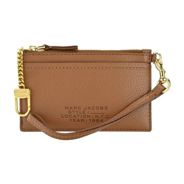 [平輸版] 【MARC JACOBS】THE LEATHER ZIP壓印LOGO拉鍊鑰匙圈卡片夾/零錢包(棕)真品平輸