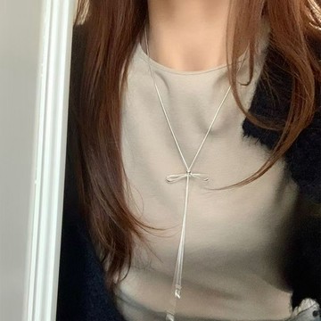 限時特賣🔥 suzyacc kr銀色蝴蝶結抽拉毛衣鏈2024新款簡約小衆高級感百搭項鏈