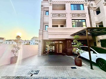 ⭐皇家美墅16飛翔家⭐邊間全新未住⭐雙車墅｜高雄市仁武區竹東路