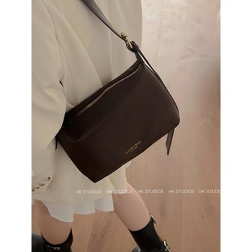 美拉德復古小包包女秋冬2025新款單肩斜挎包高級感通勤休閑腋下包