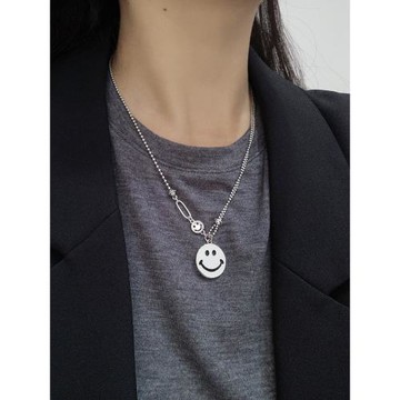 925純銀飾復古笑臉項鏈女秋冬ins輕奢小眾2025年新款個性潮配衛衣