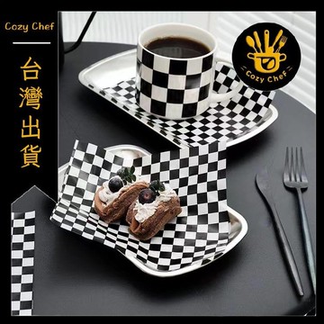 ✨️臺灣出貨✨️暖廚小築✅可開發票黑色格子薯條小吃墊紙 墊盤三文治漢堡包裝防油紙烘培用紙 吸油紙