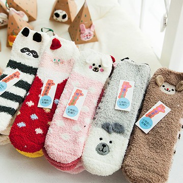 珊瑚絨襪 毛襪 禮盒 動物立體耳朵 襪子成人襪 三角形禮盒 短襪 聖誕節 聖誕襪【XM0016】《Jami》