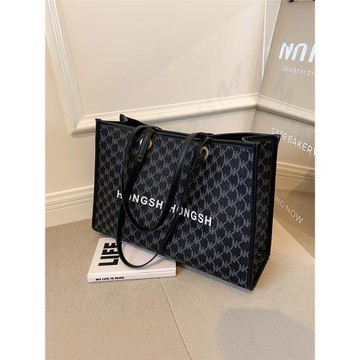 秋冬大容量包包2025新款女包時尚通勤復古單肩包大學生上課托特包