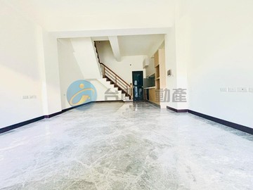 東區、永康兵仔商圈全新未住朝南帝王質感車墅｜台南市永康區勝利街