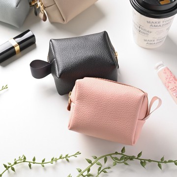 方形多功能收納包【 縮紋皮革 】 本革 小包 收納包 HW26K