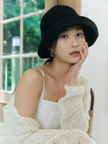 Rattan Wide Wrinkle Boater Hat _ Black