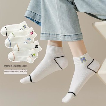 春季女愛心刺繡運動休閑小白襪