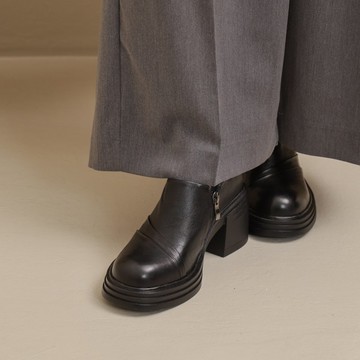 呆萌-復古厚底圓頭皮鞋-黑色