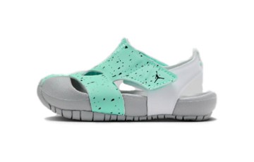 JORDAN FLARE GREEN GLOW WOLF GREY WHITE BLACK TD