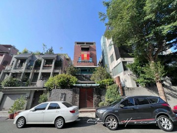 七期絕版‼️獨棟74坪大地坪｜4車電梯豪墅‼️｜台中市南屯區大墩十二街