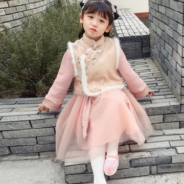 漢服 - 溫暖加絨漢服鋪棉背心Ｘ長袖紗裙-粉色