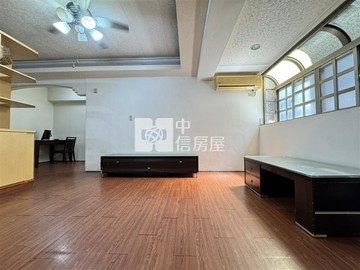 【豪暘名邸】五期東興商圈寧靜2+1房平車｜台中市南屯區東興東街