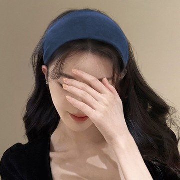 🔥臺灣出🔥羣青蒼蒼~霧霾藍絨面頭箍女高級感寬邊不勒頭壓發防滑髮卡盤發器
