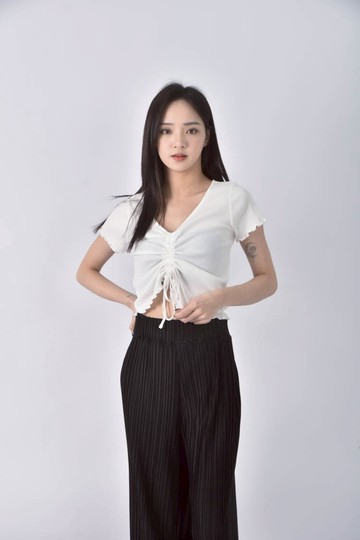 (XS（含）以下) 6ixty8ight抽繩白色短袖上衣