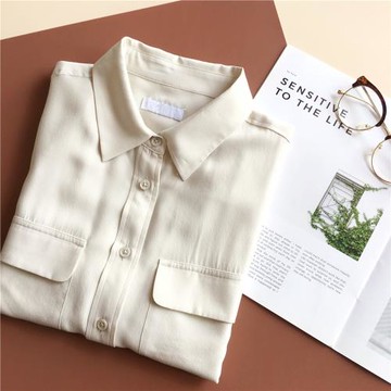 高級灰~法國EQ 極簡百搭米灰色雙口袋砂洗真絲襯衫女