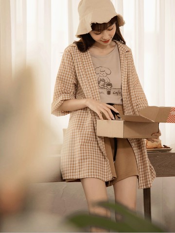 咖啡廳家族．拿鐵店長印花短TEE