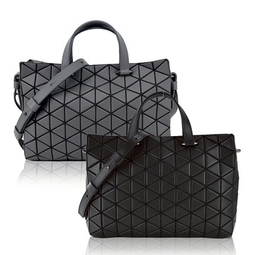 ISSEY MIYAKE 三宅一生 BAOBAO TONNEAU MATTE 斜背手提兩用包-(任選)