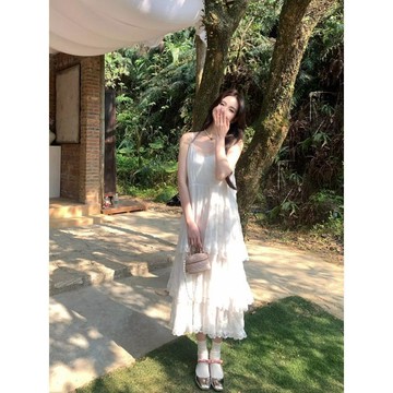 【法式白色】吊帶連衣裙 女 夏季 新款 氣質 蕾絲花邊 蛋糕裙 海邊度假 長裙子 吊帶連身裙 裙子 裙子連身裙 連身裙
