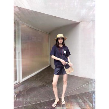 24夏季新品miu系減齡學院風撞色字母貼布口袋運動項鏈搭配短袖t恤