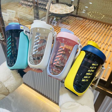 蛋白質粉搖搖杯運動健身專用水杯男女便攜耐摔高顏值代餐奶昔杯子