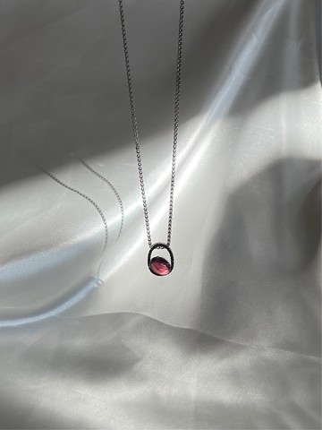 7.5 克拉盧比來碧璽蛋面墜飾項鍊