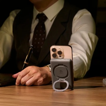 【亞果元素】VIONTA GQ1 Qi2支架款行動電源-灰