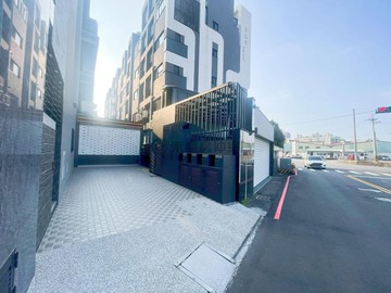 十期東山高中景賢公園旁全新電梯別墅換屋最愛｜台中市北屯區景和街