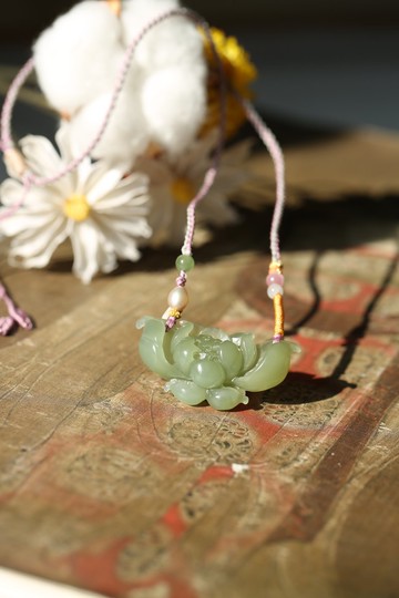 【蓮花】和田玉項鏈/出淤泥而不染 濯清漣而不妖/吊墜/首飾/禮物