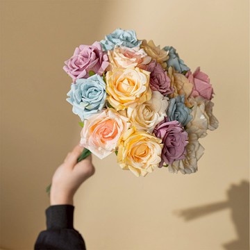 🌹單支仿真玫瑰花🌹 絹布玫瑰 玫瑰花單支 仿真花 花瓶插花 婚禮擺設 永生花 不凋花 情人節 人造花 拍照道具 野餐道具