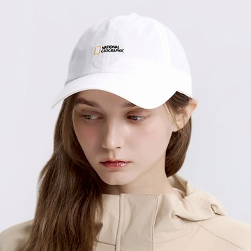 輕量棒球帽 - 白色