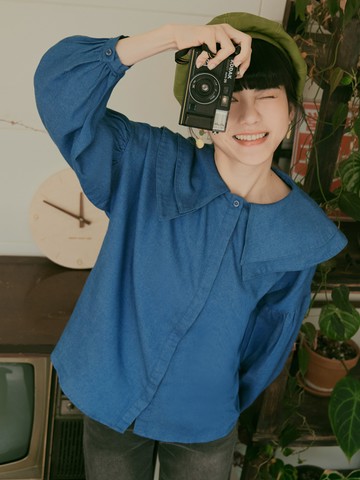 寬鬆雙層造型領片澎袖襯衫上衣