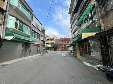 近鶯歌老街 大地坪透天｜新北市鶯歌區鶯桃路