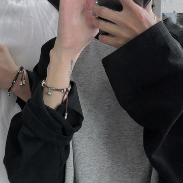 ✨限時下訂✨新款小众设计招财吞金兽情侣手链中性风ins男女款复古手绳礼物 手鏈 男款手鏈