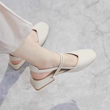 包頭涼鞋女夏中跟新款韓版百搭學生仙女風復古粗跟一字帶單鞋