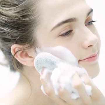 耀您館★日本製COGIT手竹炭超細纖維沐浴海綿278761小(臉部用,製壓接設計)細緻泡沫起泡海綿洗臉海綿洗顏海綿沐浴刷淋浴刷【APP下單點數4倍送】