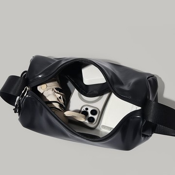 免運🔮五都雄品牌包包男士斜挎包簡約休閒單肩包女潮牌百搭通勤圓筒挎包斜背包 通勤包 肩背包 側背包 休閒包 郵差包 包包