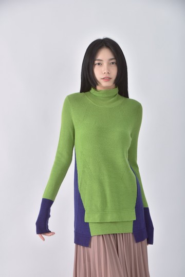 (S) emilie louis撞色綠色長袖上衣