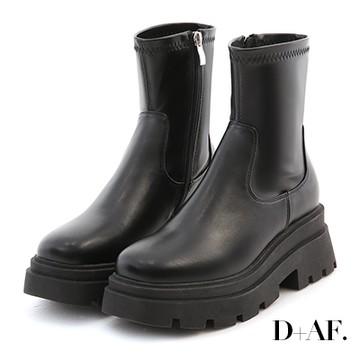 D+AF 筆直漫畫腿．方糖鬆糕厚底素面瘦瘦靴＊黑