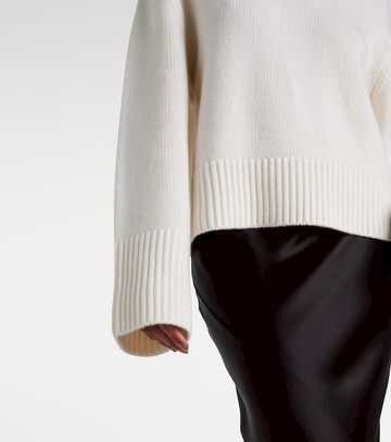 Lisa Yang Sony cashmere sweater