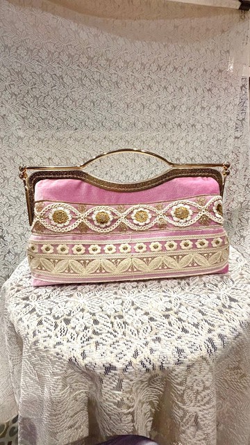 MBC 人手製 27cm 雙扣口金 絲絨雙刺繡帶 粉紫色