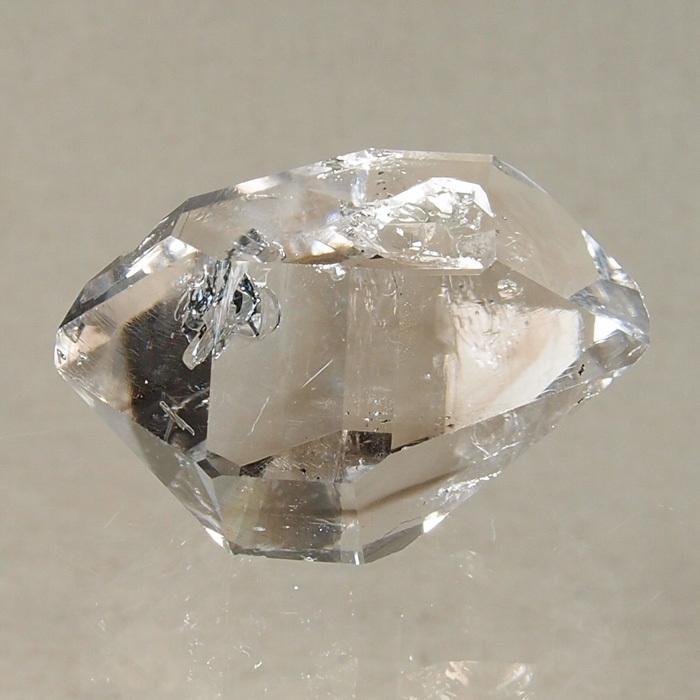 ハーキマーダイヤモンド（水晶）118.7ct　HK102