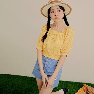 OB嚴選-KITTY 野餐系列．兩穿鬆緊領格紋短版上衣