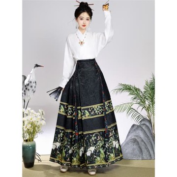 鶴鳴新款原創漢服女明制國風馬面裙日常穿改良通勤新中式百搭套裝
