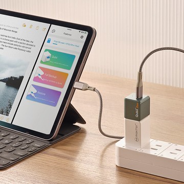 Maktar QubiiDuo USB-C 夜幕綠 【 大全配 】 備份豆腐 充電備份